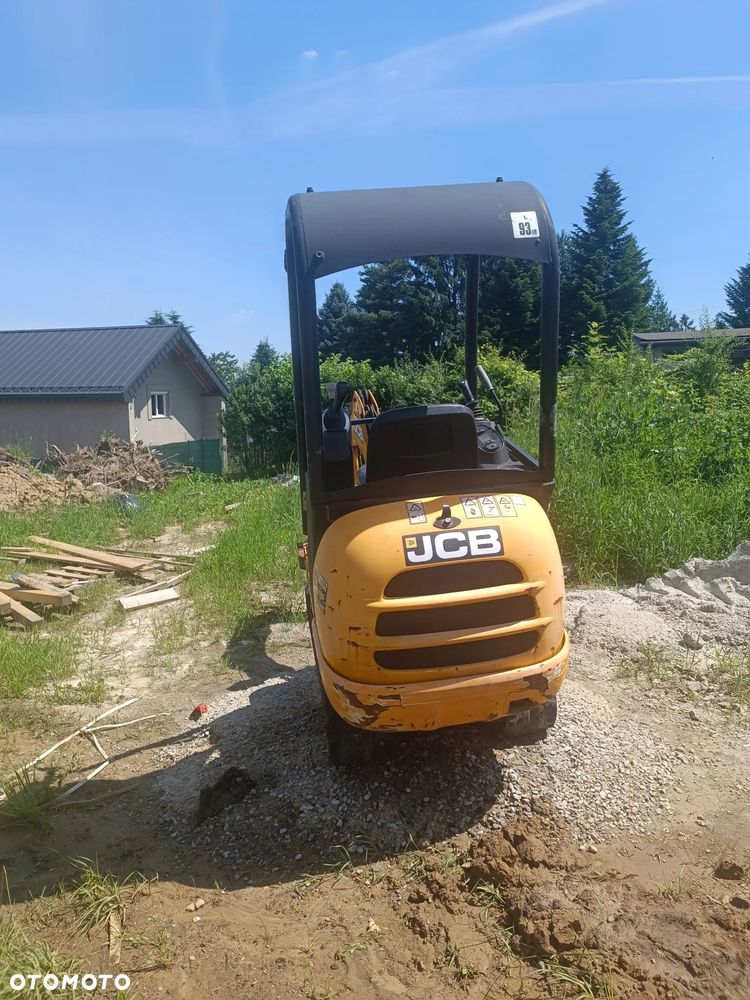 JCB 8014 - 3