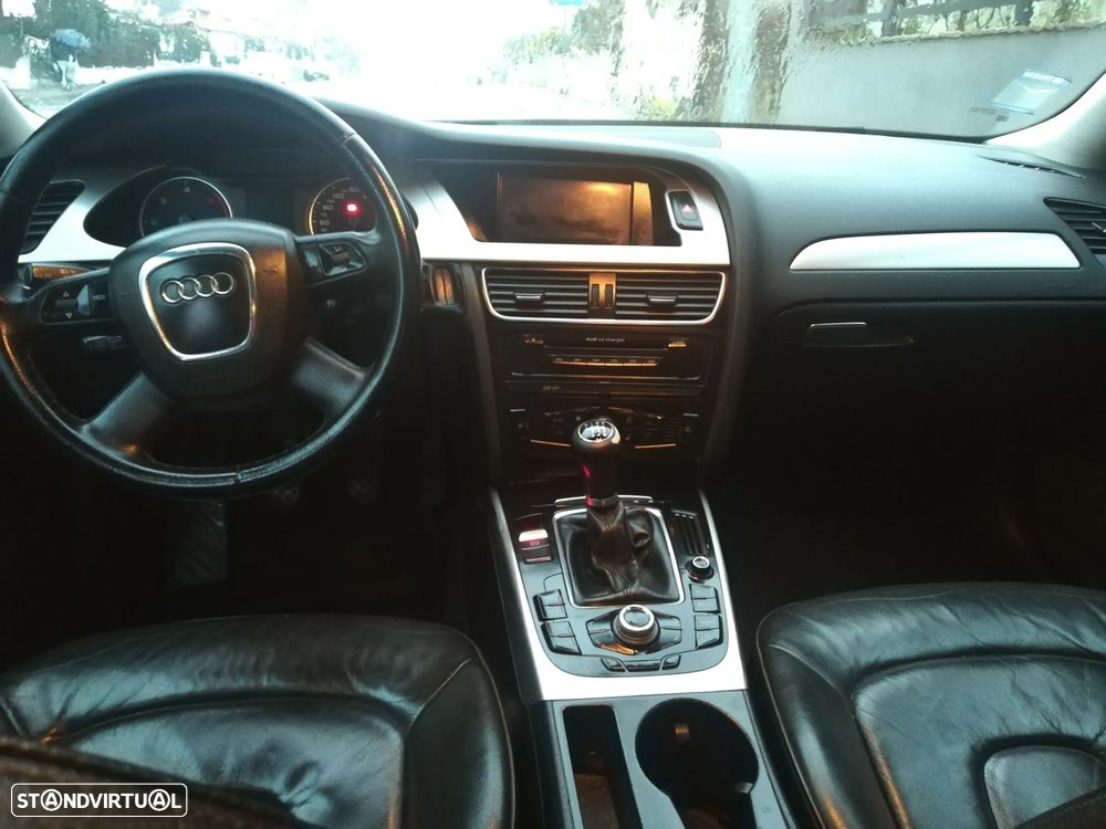 Audi A4 Avant 2.0 TDI 116g DPF Attraction - 10