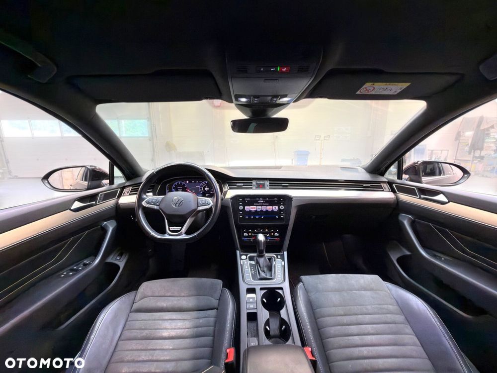 Volkswagen Passat 2.0 TSI 4Mot Elegance DSG - 29