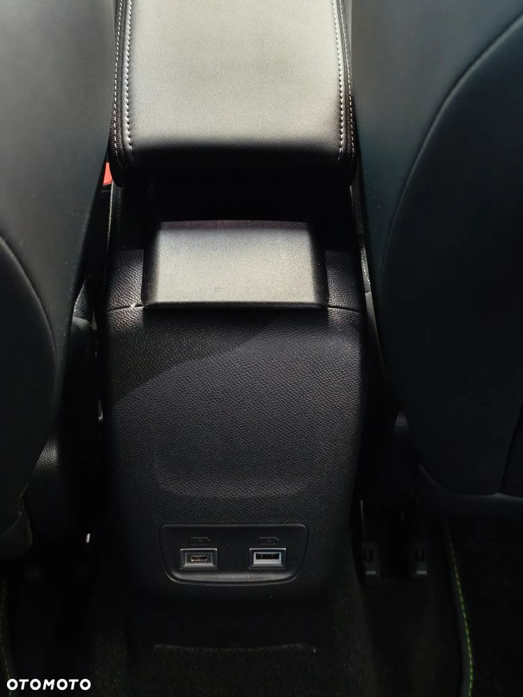 Peugeot 208 1.2 mHEV GT - 27