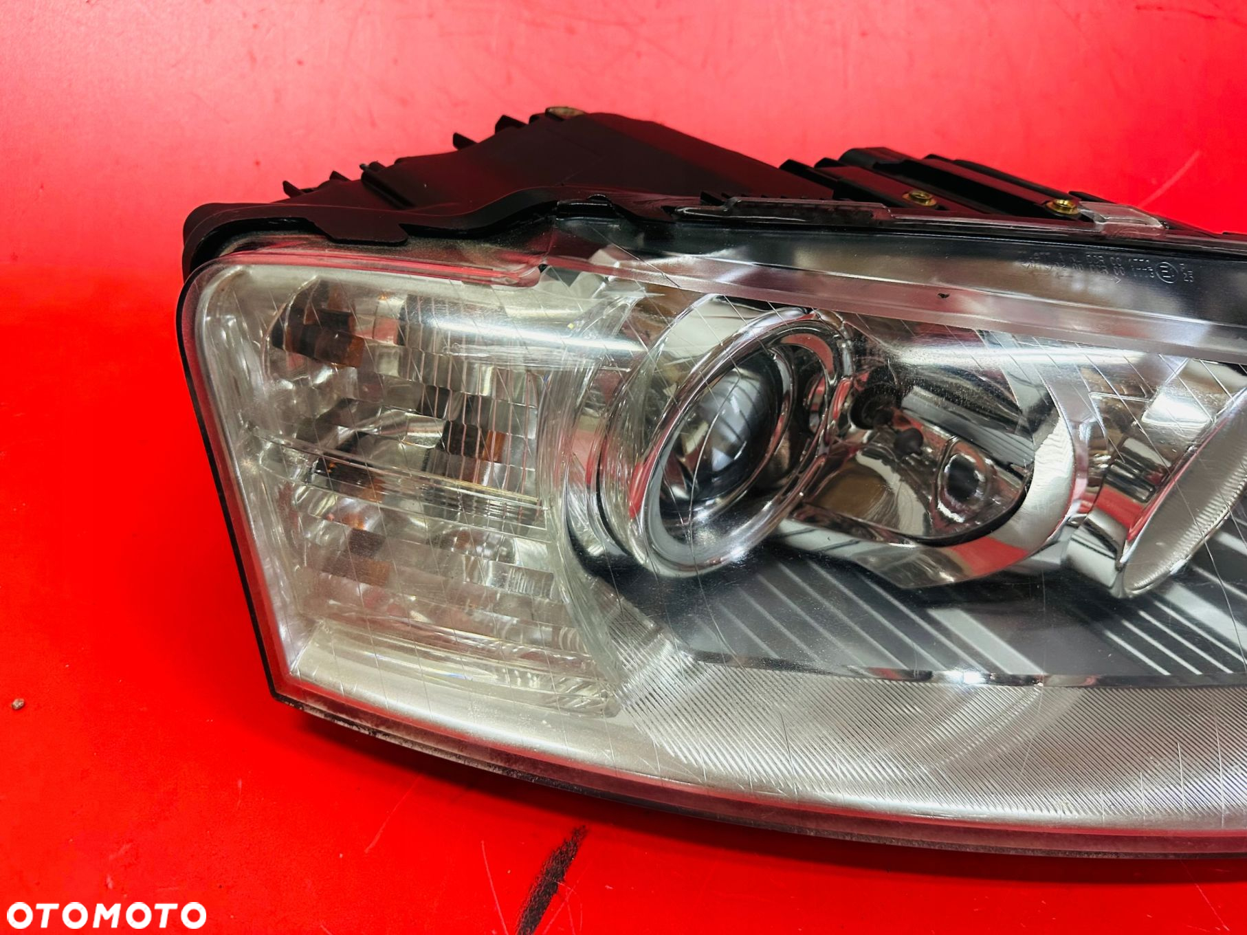 LAMPA PRAWA AUDI A8 D3 LIFT W12 BI XENON LED EU - 2