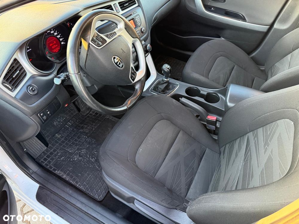 Kia Ceed 1.4 CRDi XL - 12