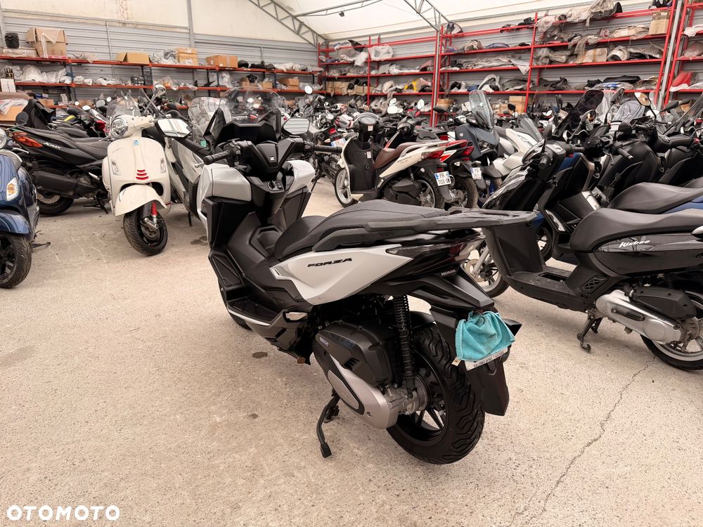 Honda NSS - 5