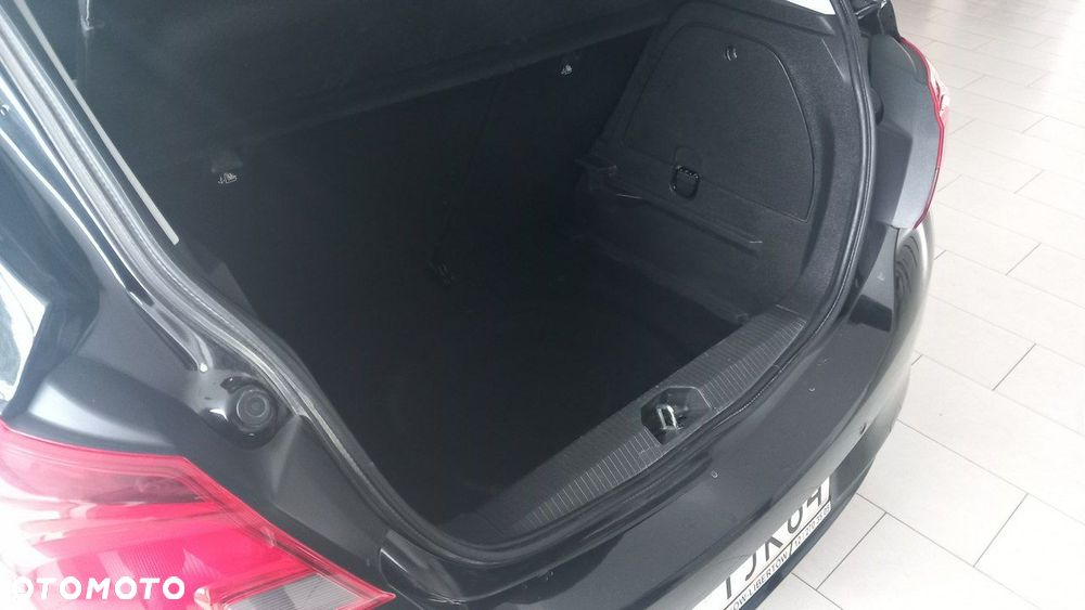 Opel Corsa 1.4 Enjoy - 10