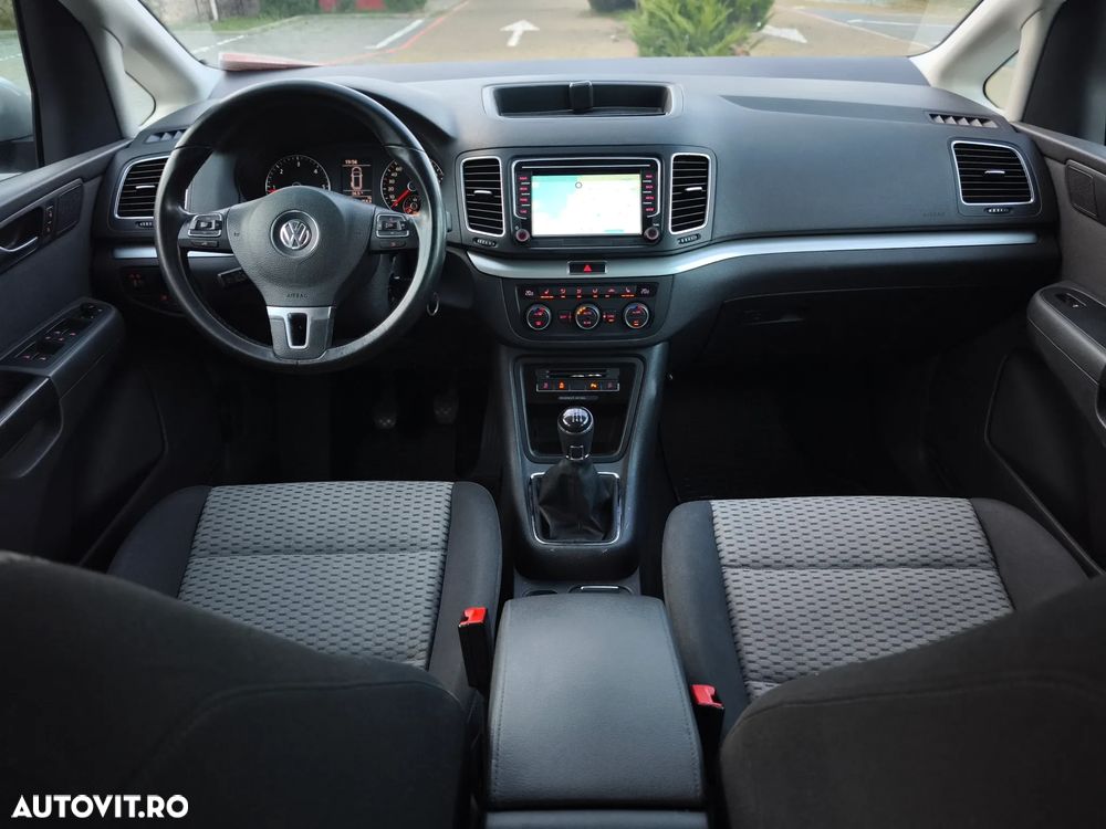Volkswagen Sharan 2.0 TDI BlueMotion Technology Comfortline - 9