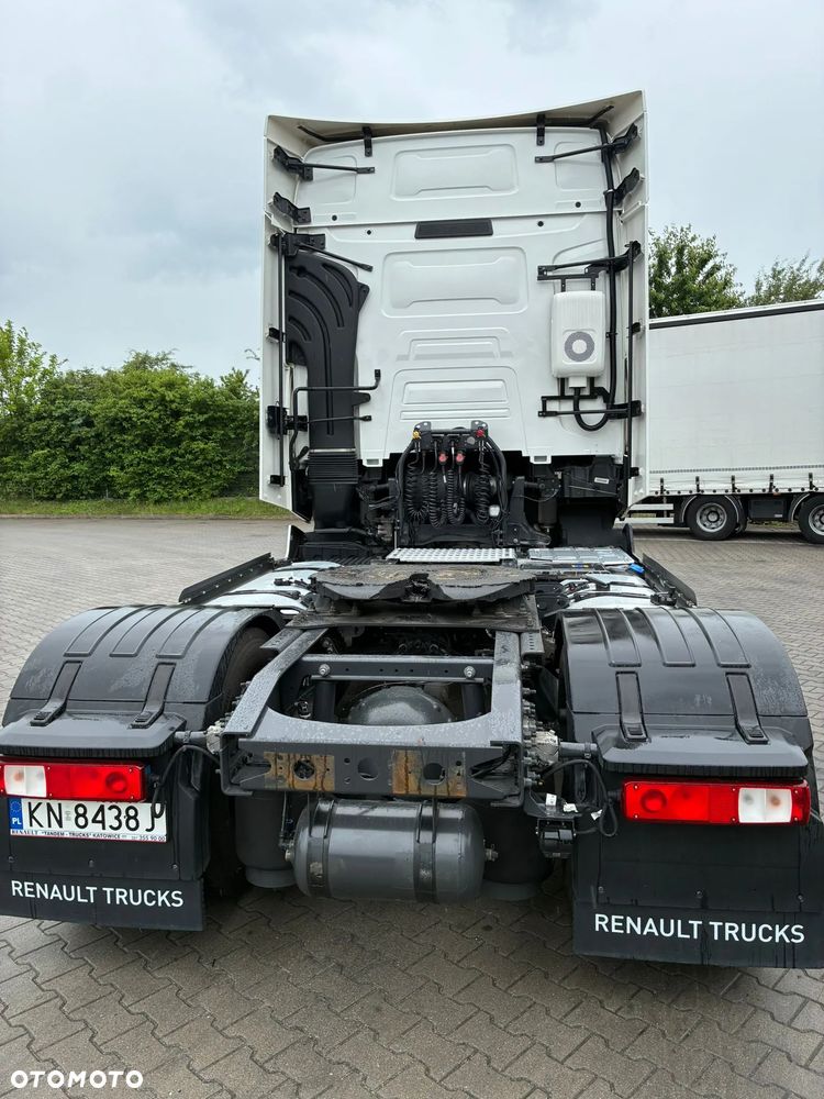 Renault T480 HIGH Sleeper Cab - 4