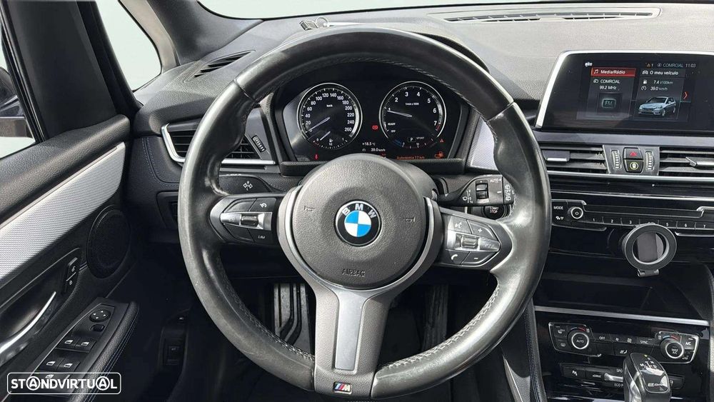 BMW 225xe Active Tourer - 15