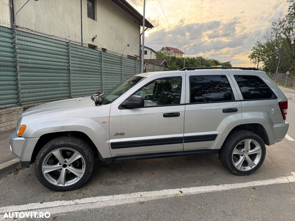Jeep Grand Cherokee - 4