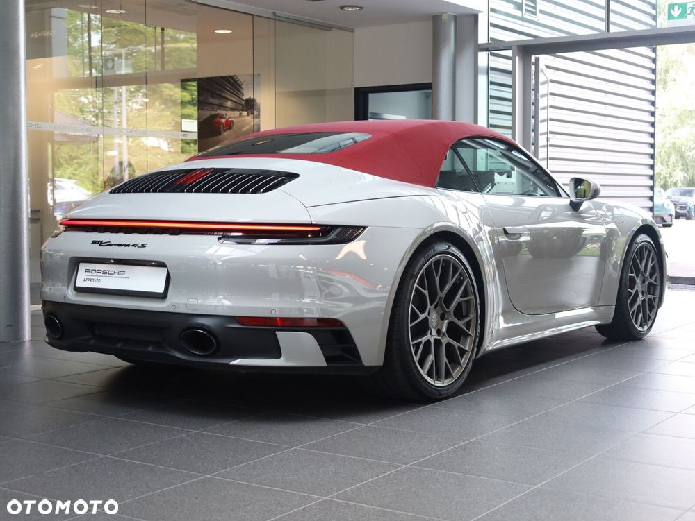 Porsche 911 - 9