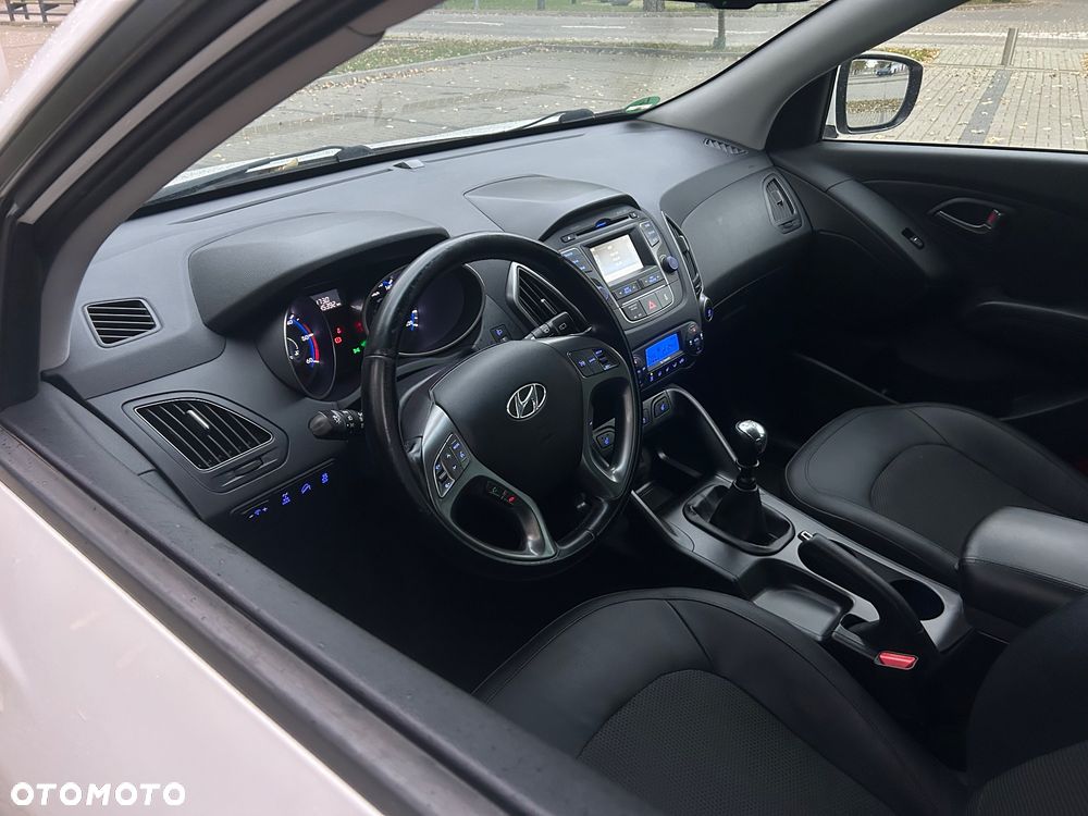 Hyundai ix35 2.0 CRDi Premium 4WD - 11