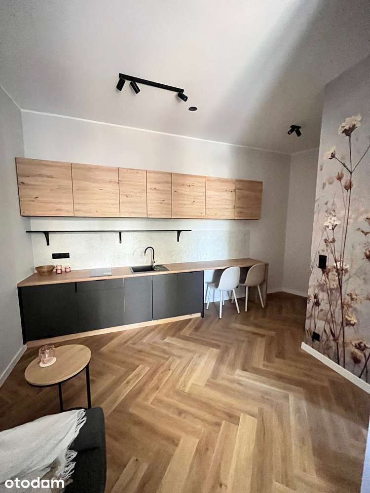 PIĘKNA KAMIENICA PRZY POLITECHNICE - NOWE 2 POKOJE Z CIEPŁEM MIEJSKIM