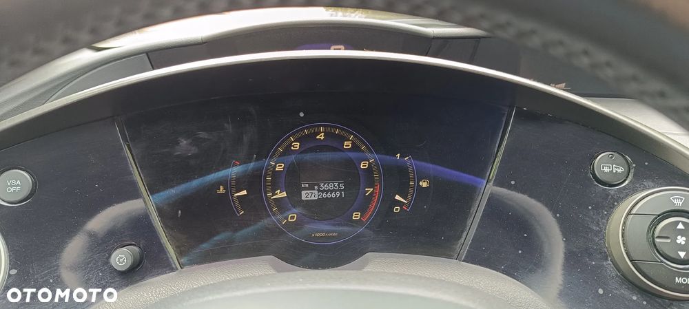 Honda Civic 1.8 Executive - 17