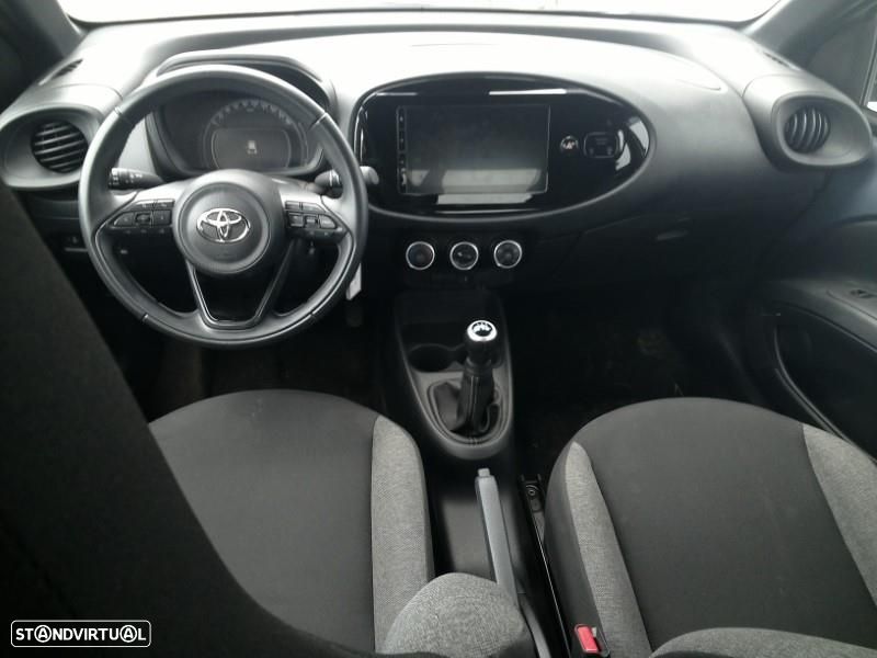Toyota Aygo X - 6