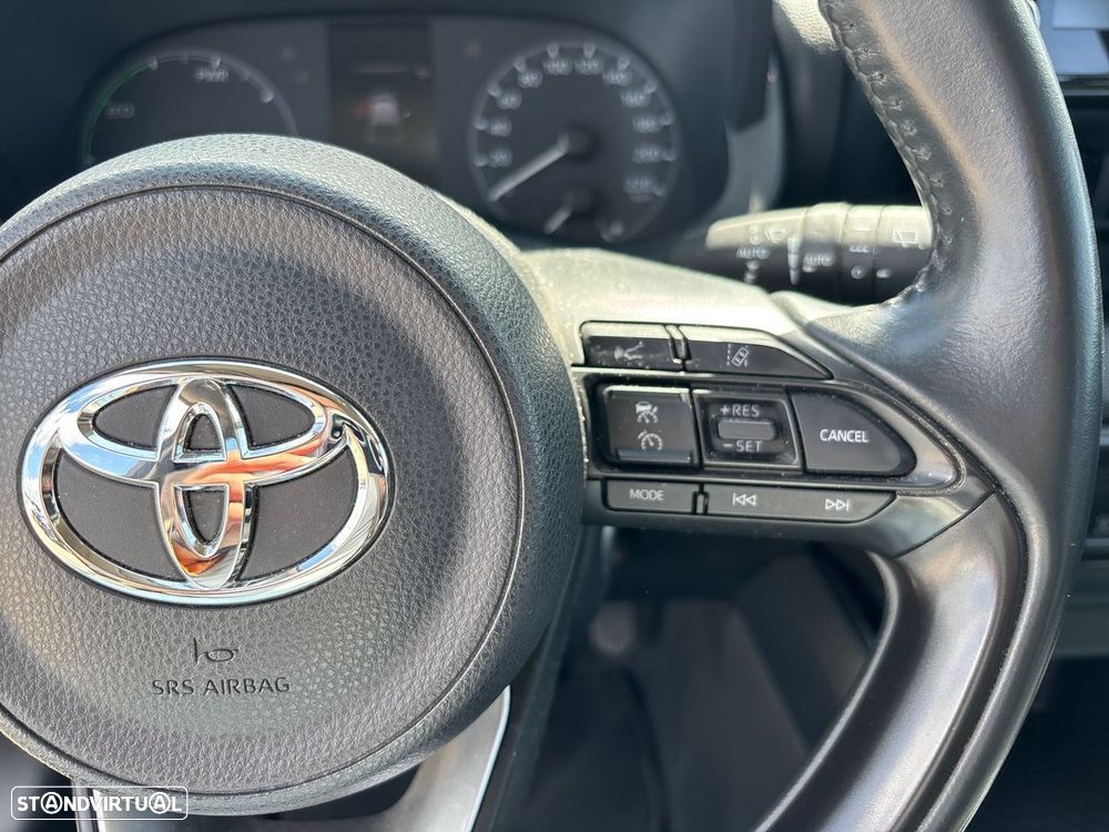 Toyota Yaris 1.5 HDF Comfort Plus - 18