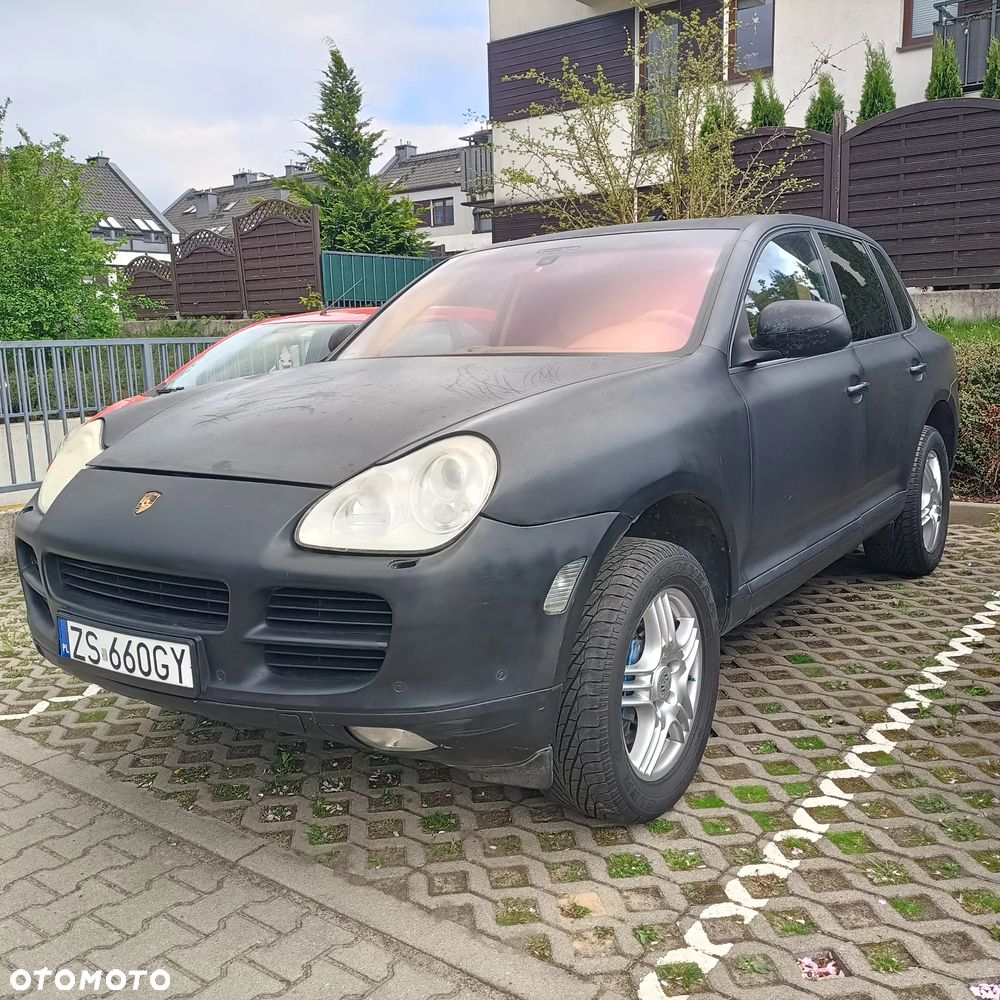 Porsche Cayenne - 23