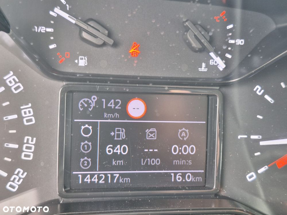 Toyota Proace City Verso 5 osobowy 1,5 diesel - 11