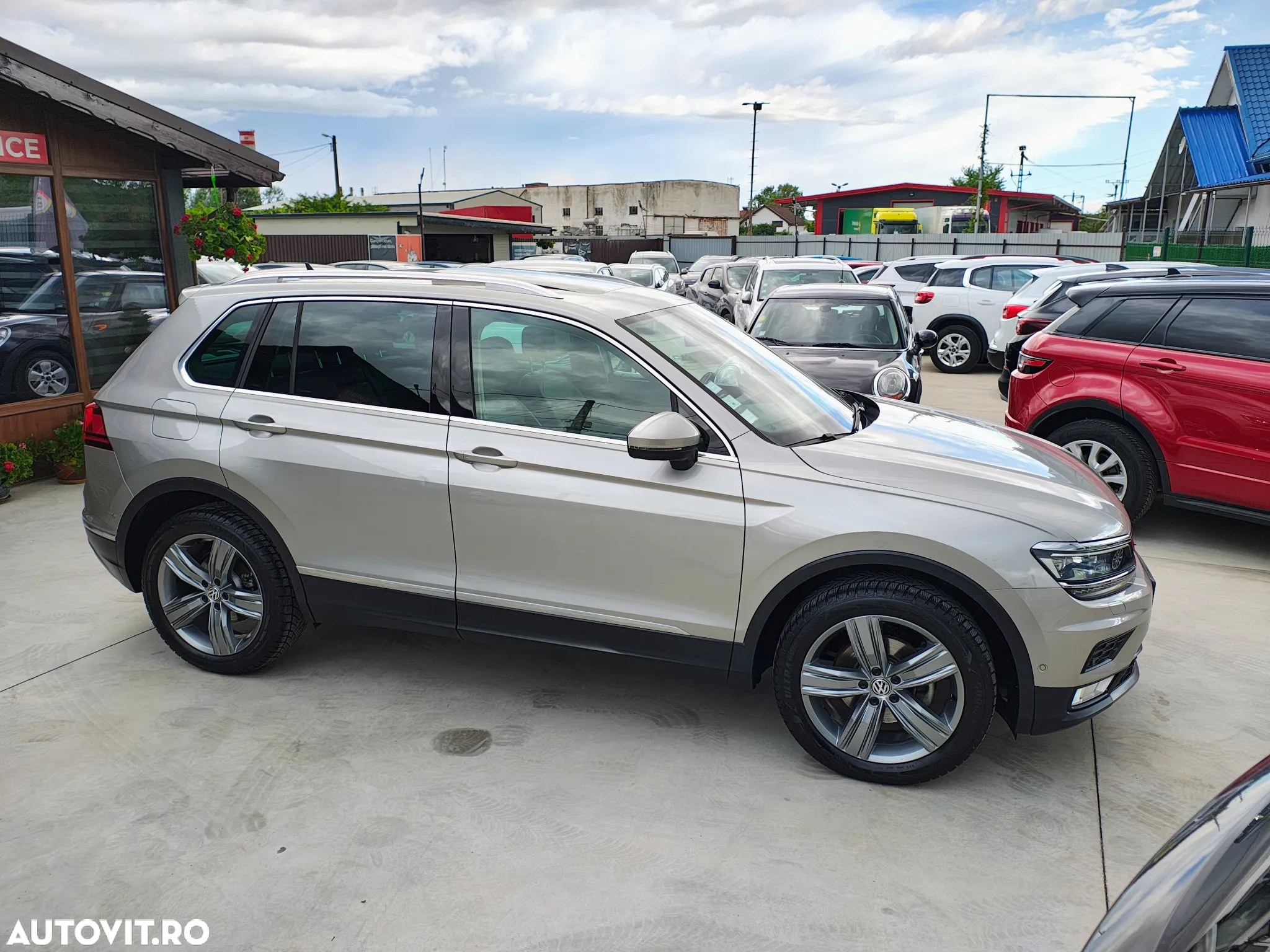 Volkswagen Tiguan 2.0 TDI SCR 4MOTION (BlueMotion Techn.) DSG Highline - 14