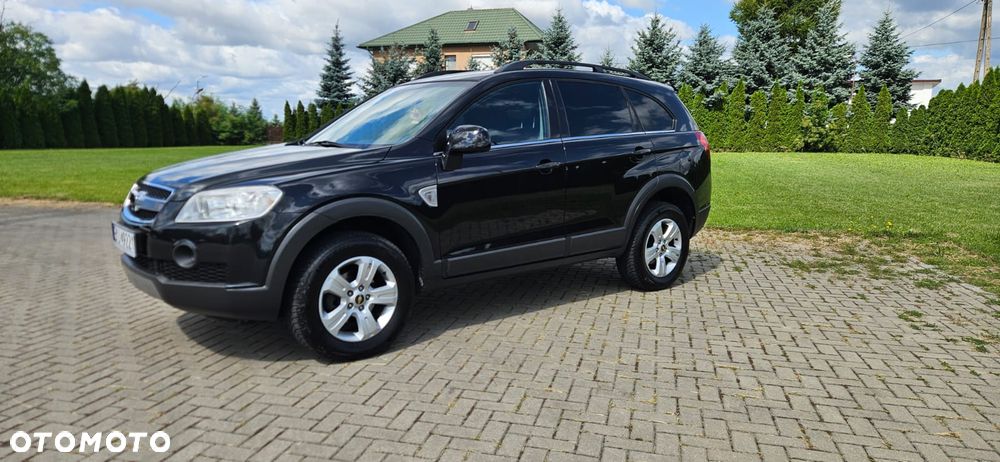 Chevrolet Captiva 2.0 2WD 7 Sitzer LS Family Edition - 27