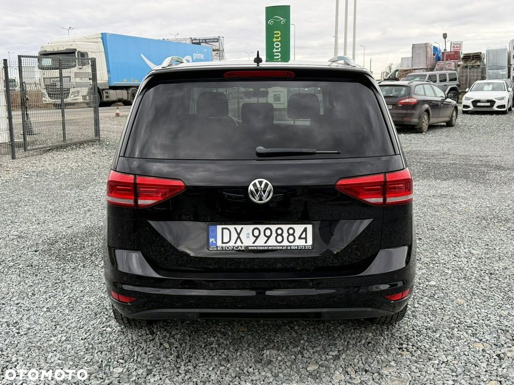 Volkswagen Touran 1.6 TDI BMT Comfortline - 8