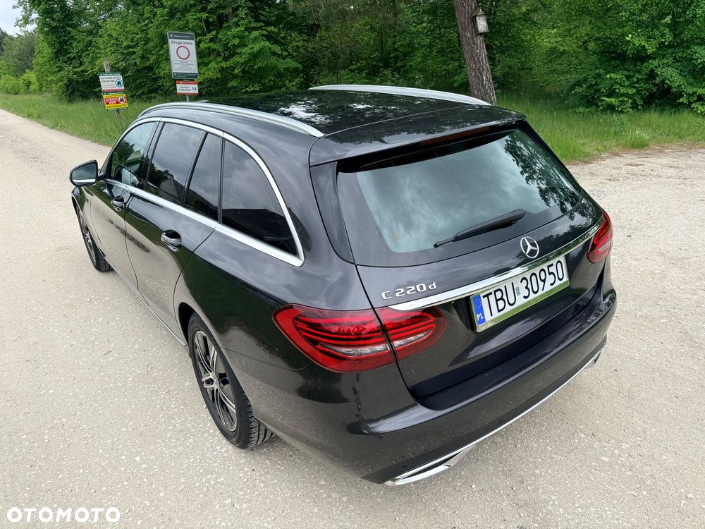 Mercedes-Benz Klasa C 220 d 4Matic 9G-TRONIC Avantgarde - 10