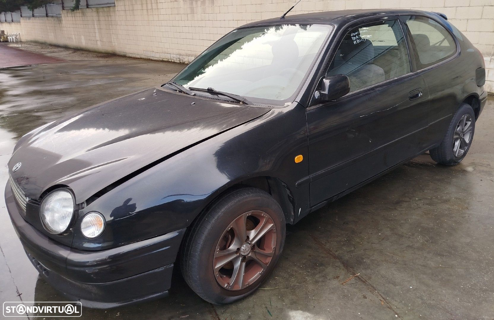 Para peças TOYOTA Corolla Sedan (_E11_) - 2