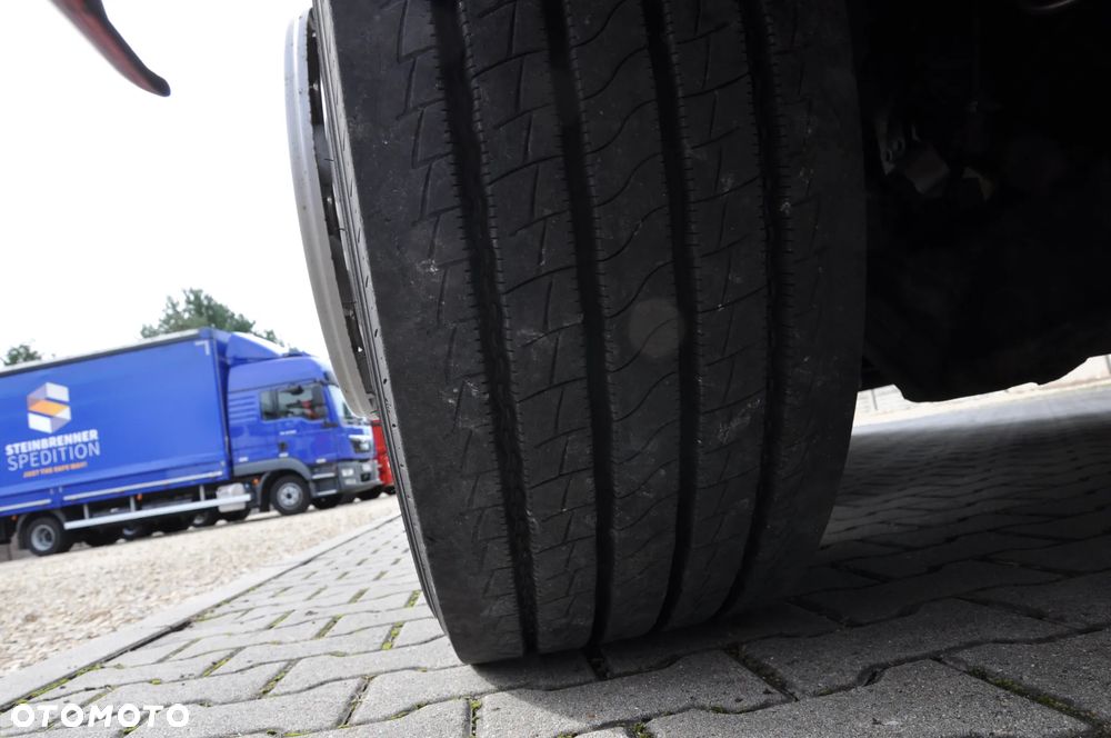 MAN TGX 18.430 XLX firana 7,40 - 23