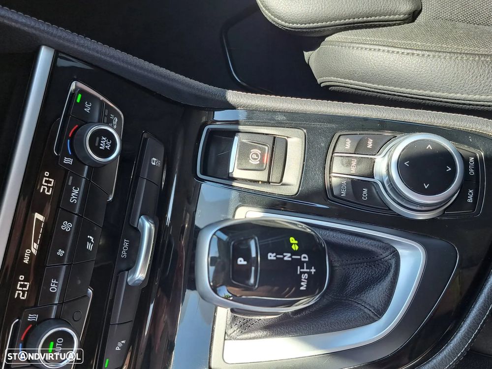 BMW 216 Gran Tourer d 7L Line Sport Auto - 52