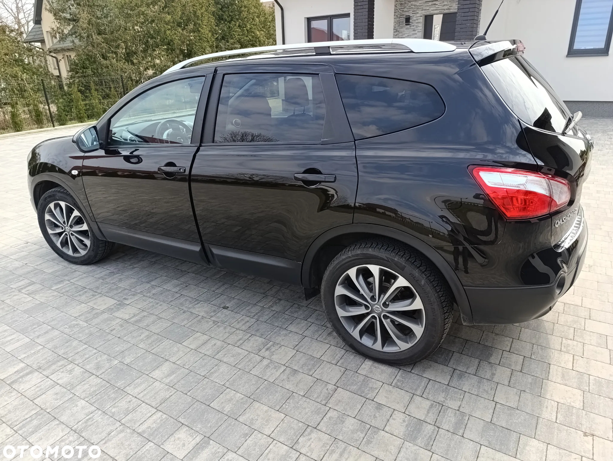 Nissan Qashqai+2 2.0 Acenta - 12