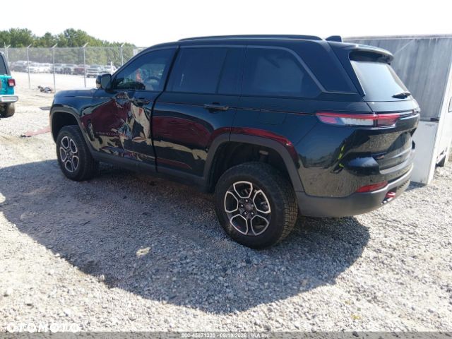 Jeep Grand Cherokee - 5