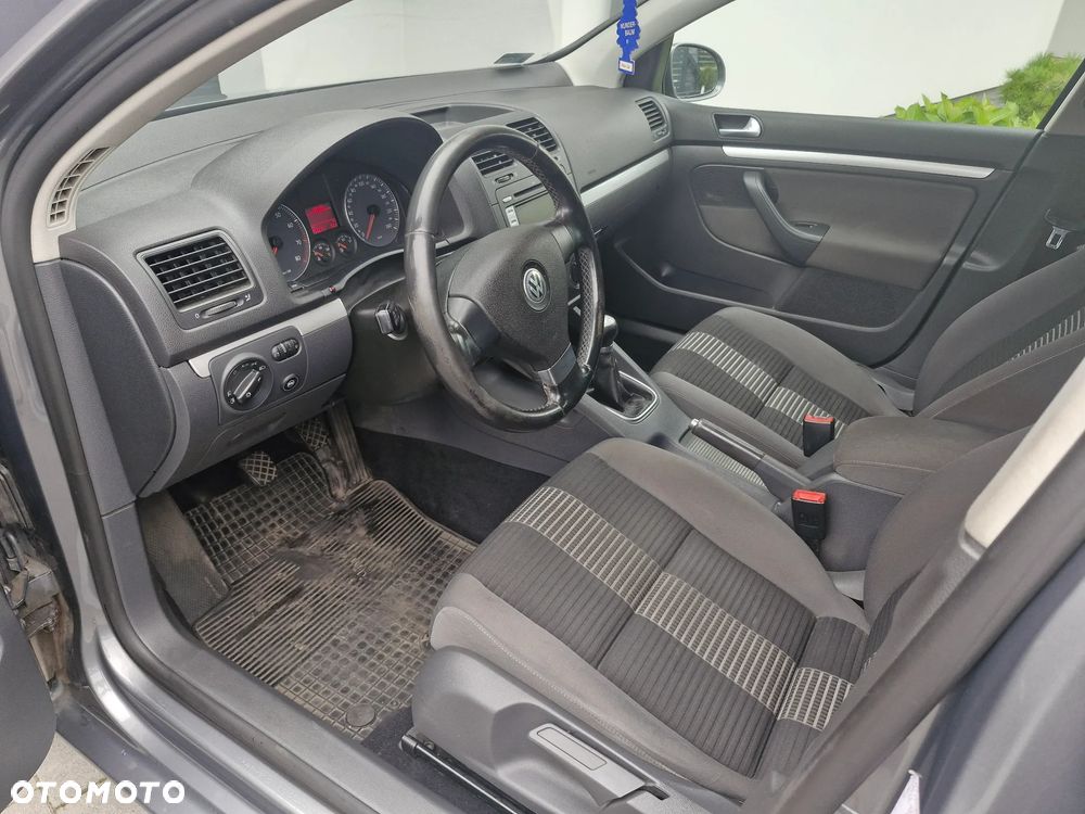 Volkswagen Golf V 1.6 Trendline - 5