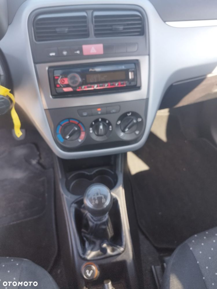 Fiat Punto - 21