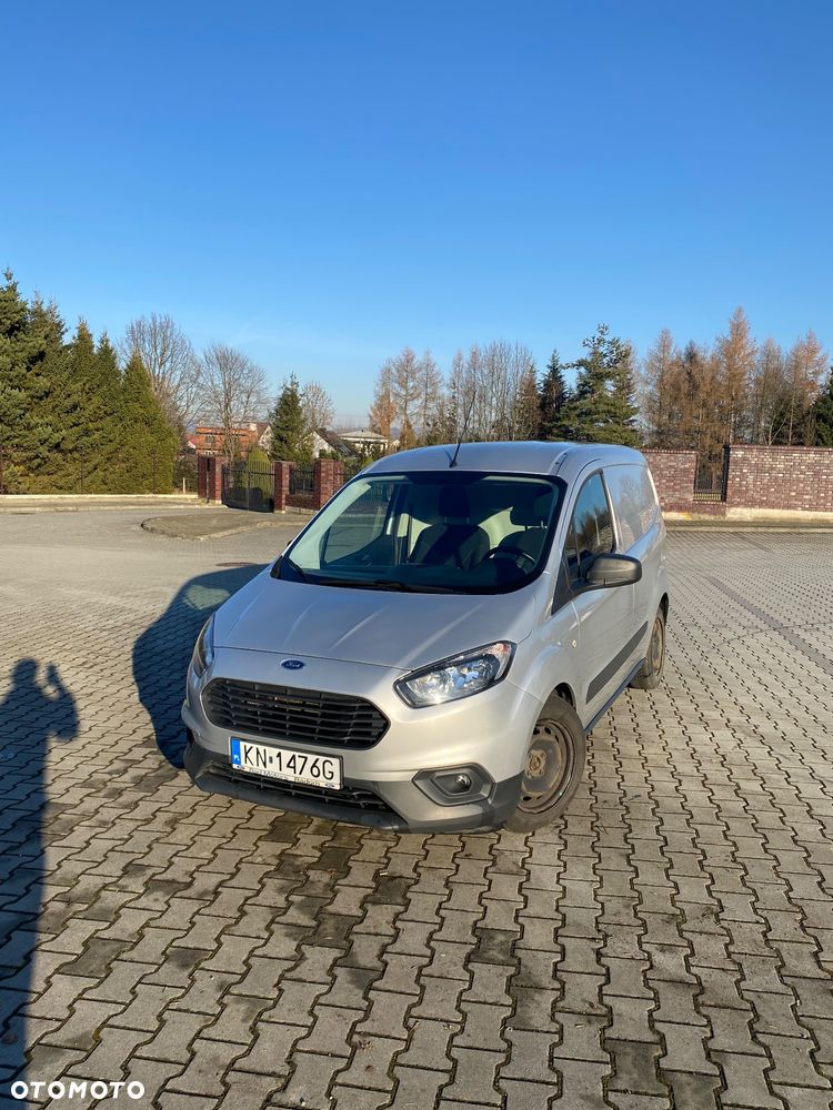 Ford Transit Courier - 1