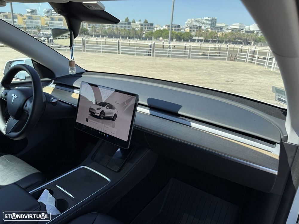 Tesla Model Y Tração Traseira - 16