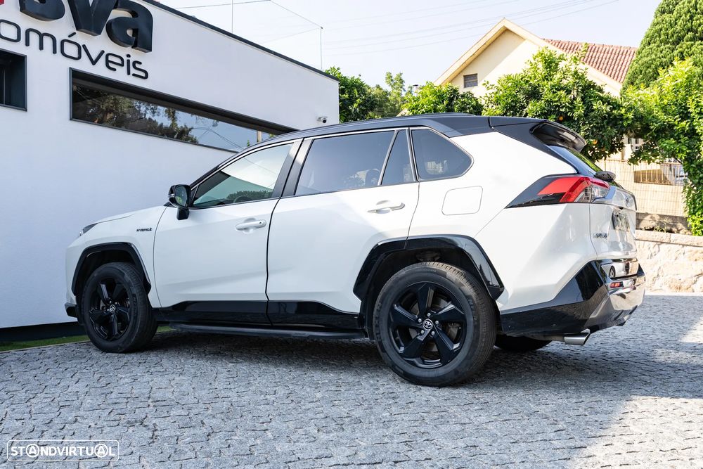 Toyota RAV4 2.5 HDF Exclusive - 11