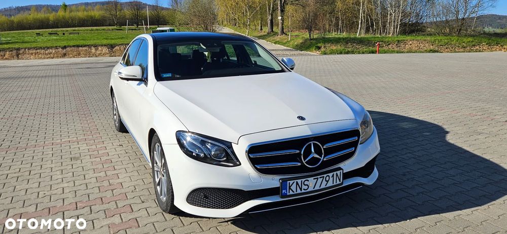 Mercedes-Benz Klasa E 220 d 4-Matic Business Edition 9G-TRONIC - 5