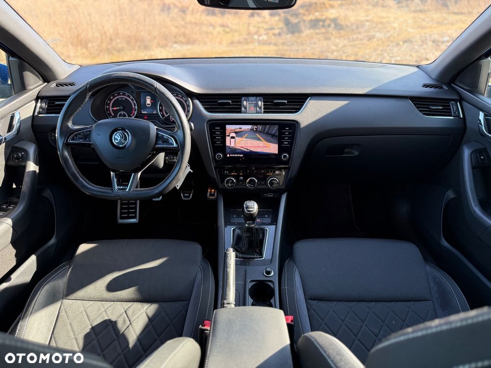 Skoda Octavia 2.0 TDI (Green tec) RS - 12