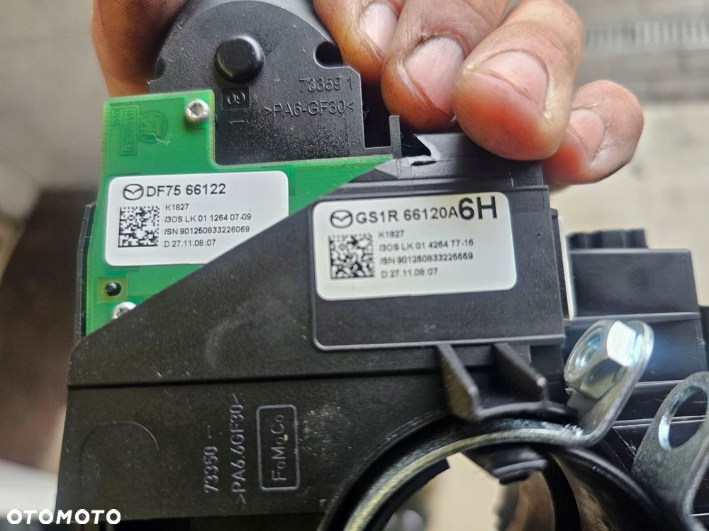 Przełącznik zespolony taśma airbag GS1R66120A Mazda 6 GH - 2
