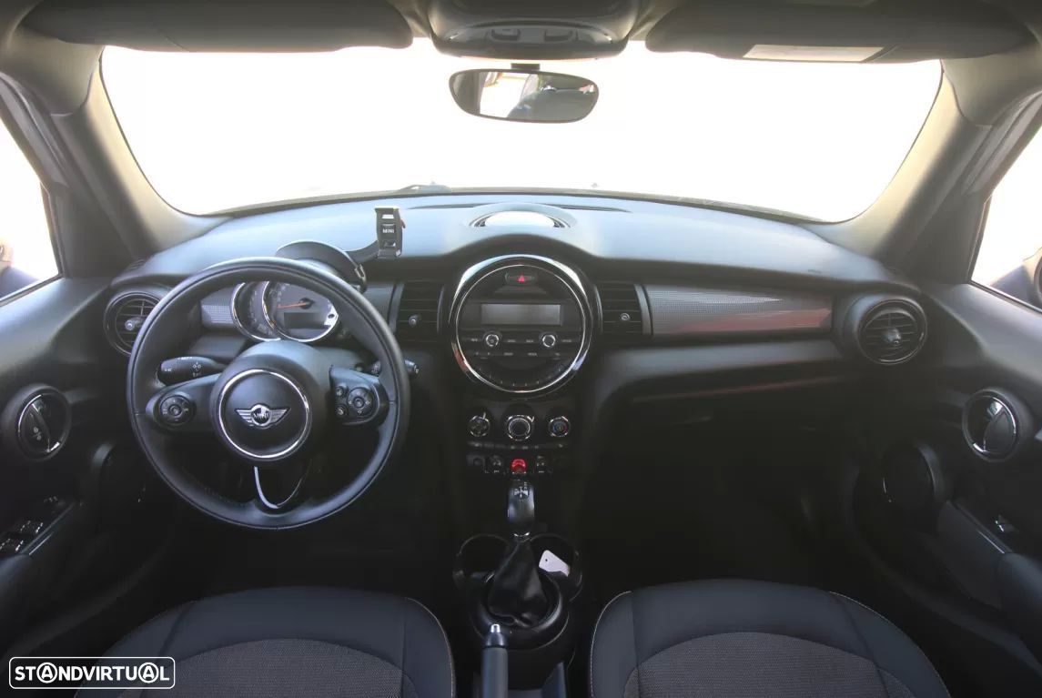 MINI 5 Portas Cooper Aut. - 15
