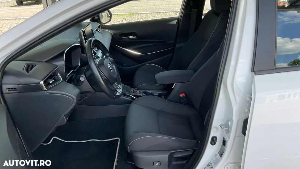Toyota Corolla 1.8 HSD Dynamic - 21