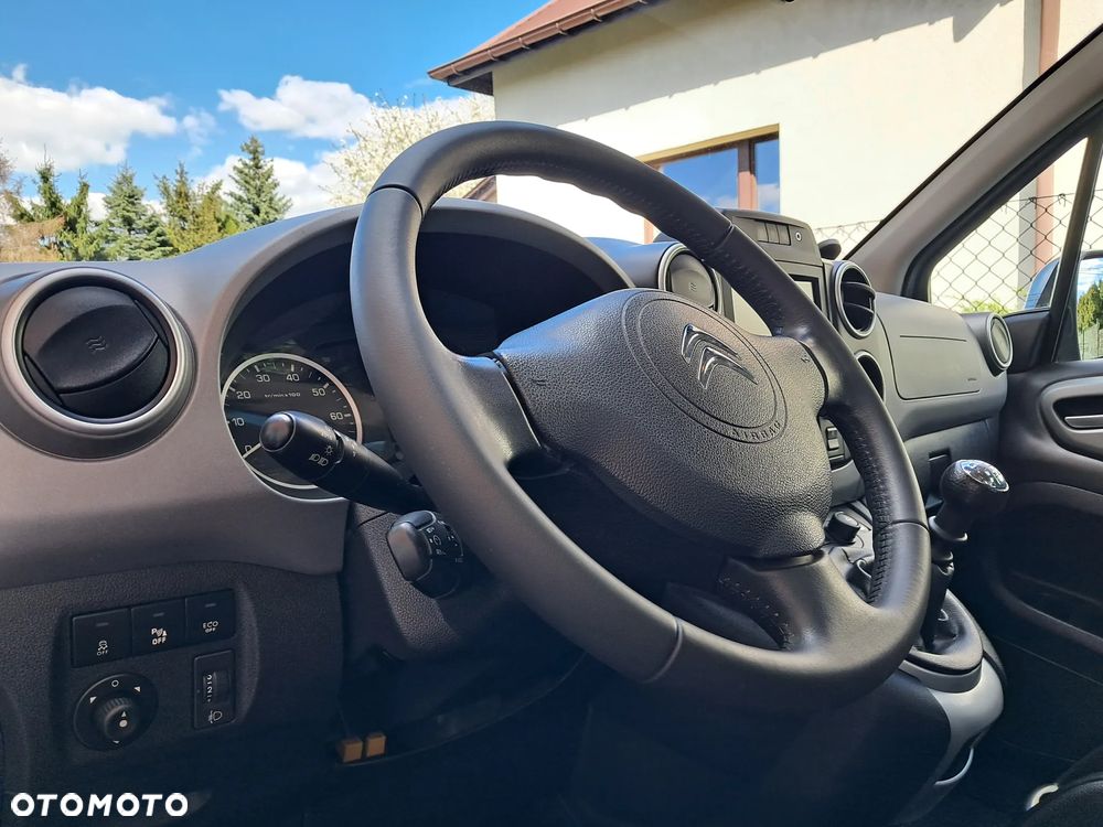 Citroën Berlingo Multispace BlueHDi 120 S&S 90 Jahre - 24