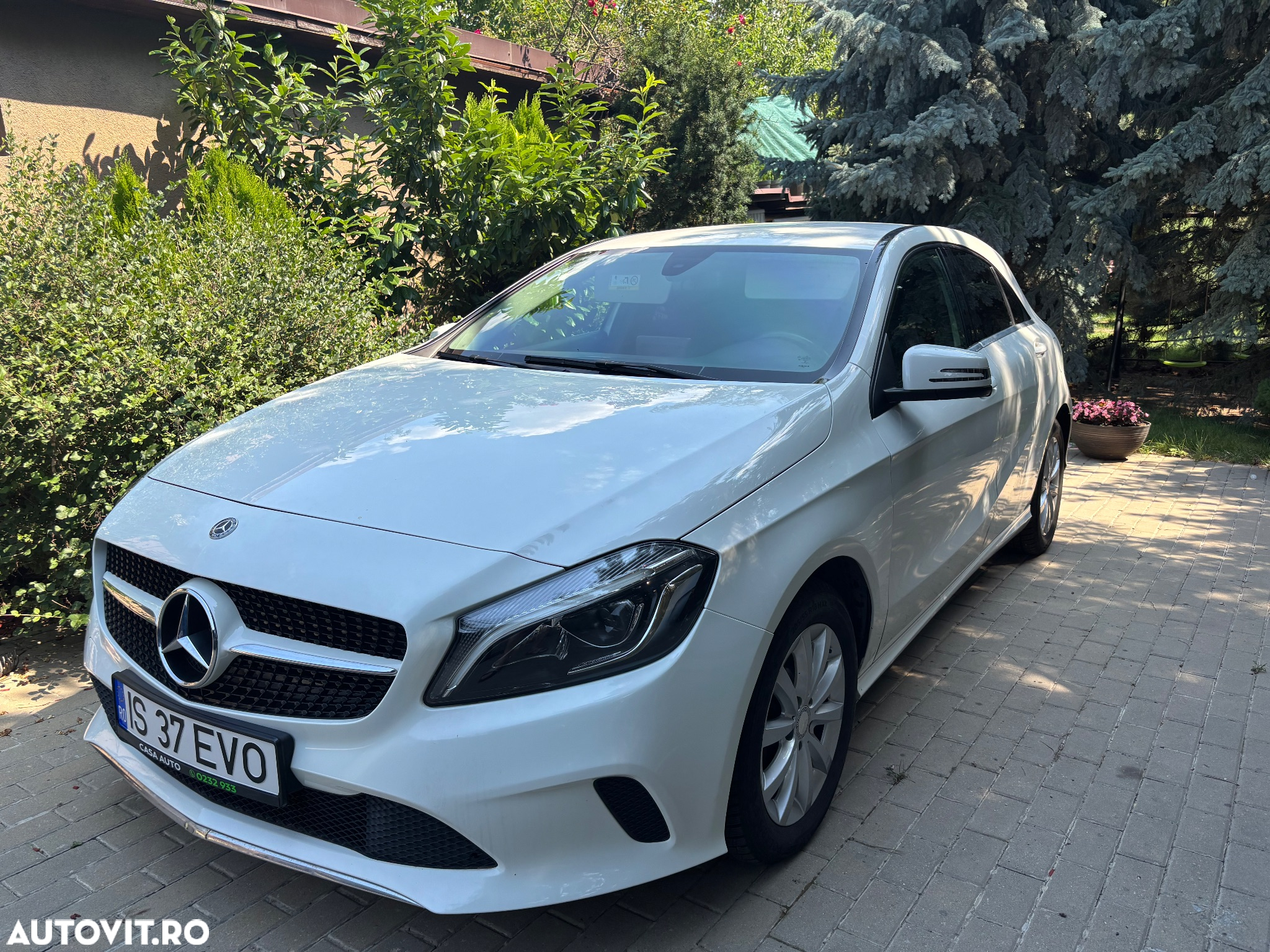 Mercedes-Benz A - 2