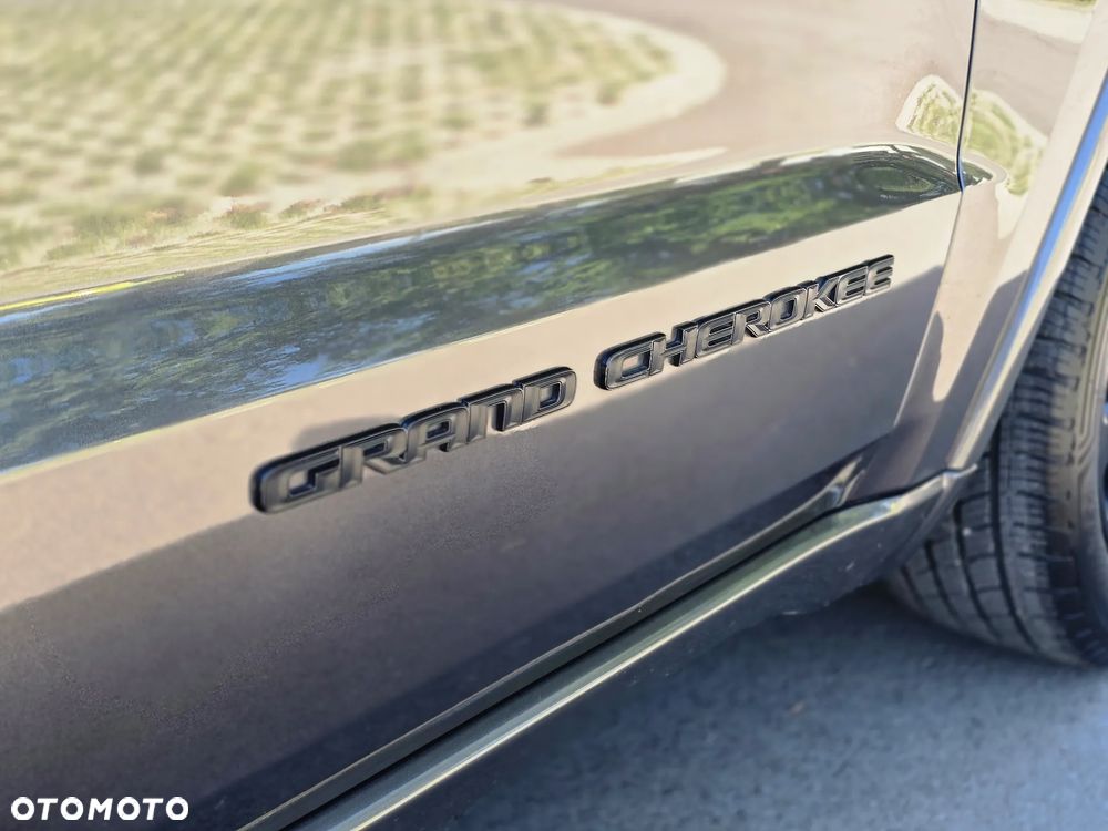 Jeep Grand Cherokee - 7