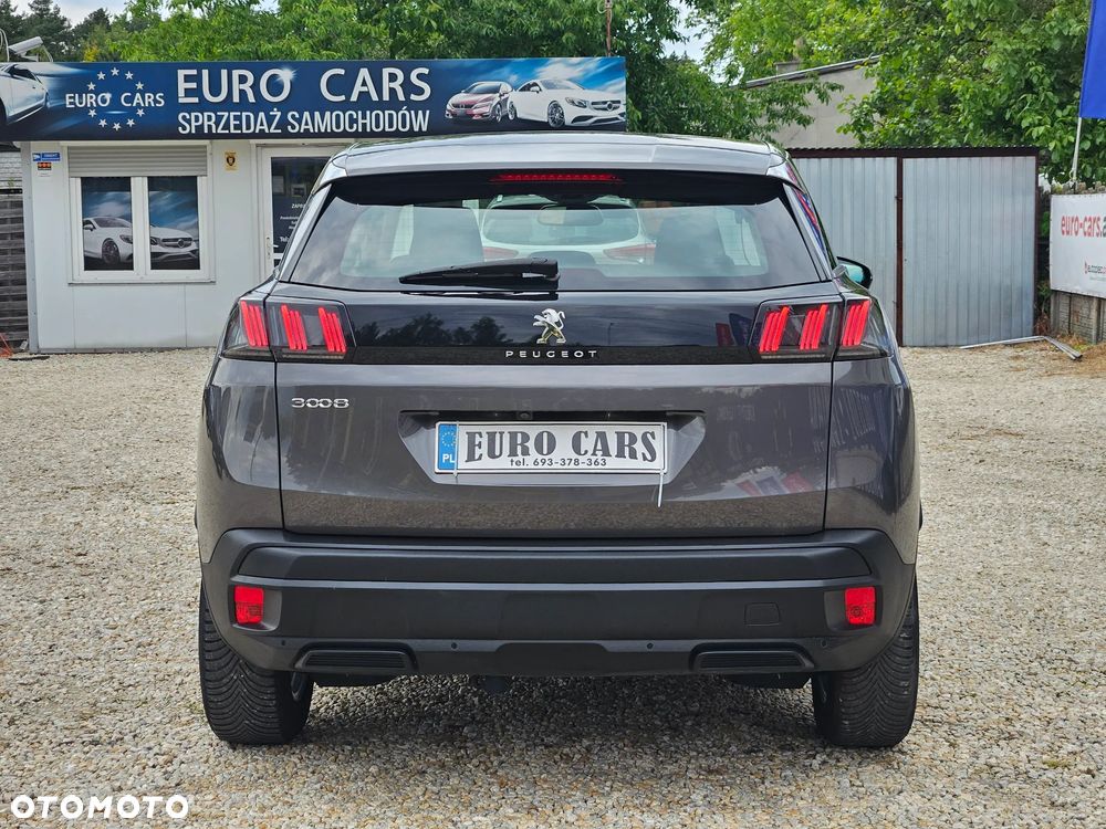 Peugeot 3008 1.2 PureTech Road Trip S&S EAT8 - 15