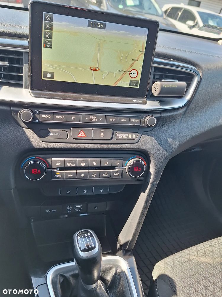 Kia Ceed 1.4 T-GDI OPF Platinum Edition - 12