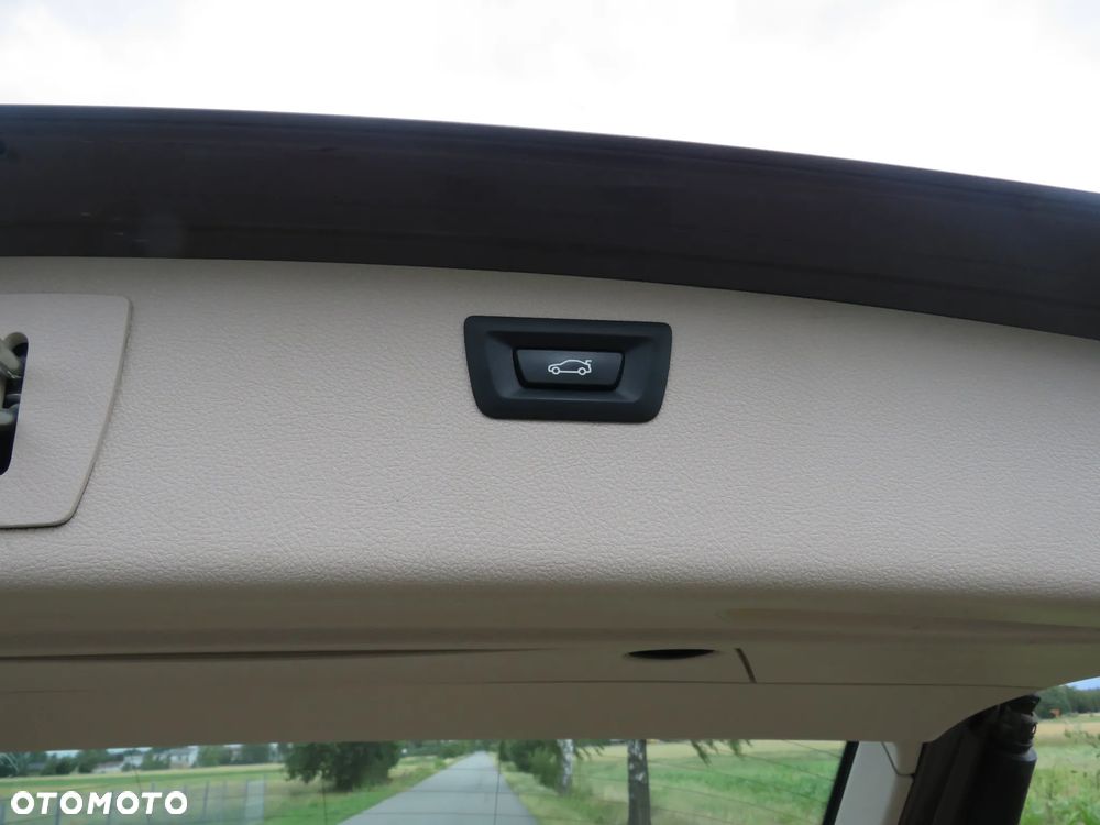 BMW Seria 3 320d Luxury Line - 20