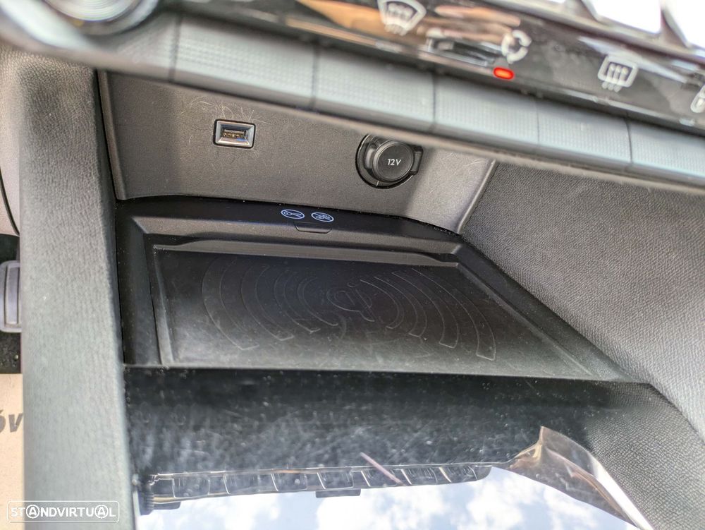 Peugeot 3008 1.5 BlueHDi Active - 15