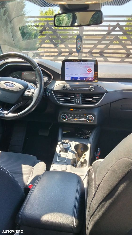 Ford Focus 1.5 TDCi DPF Start-Stopp-System Aut. Business - 11