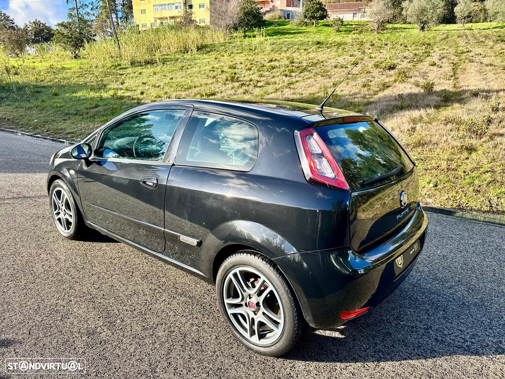 Fiat Punto Evo 1.3 16V Multijet Dynamic S&S - 4