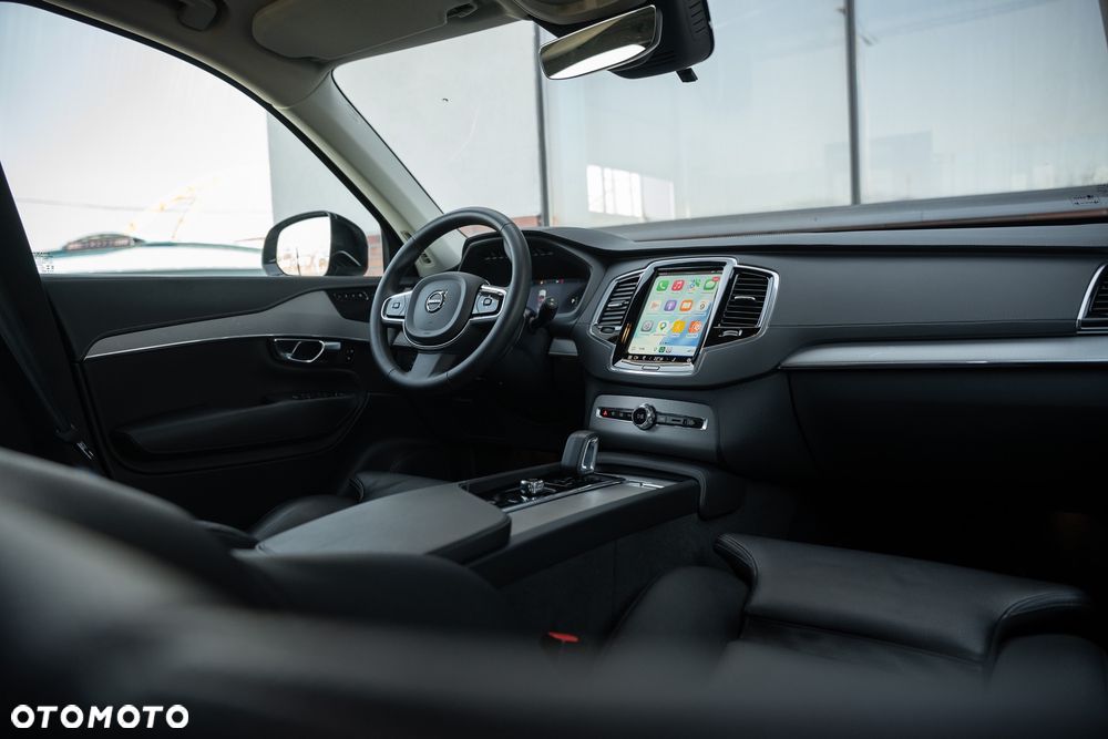 Volvo XC 90 B5 D AWD Ultimate Dark - 29