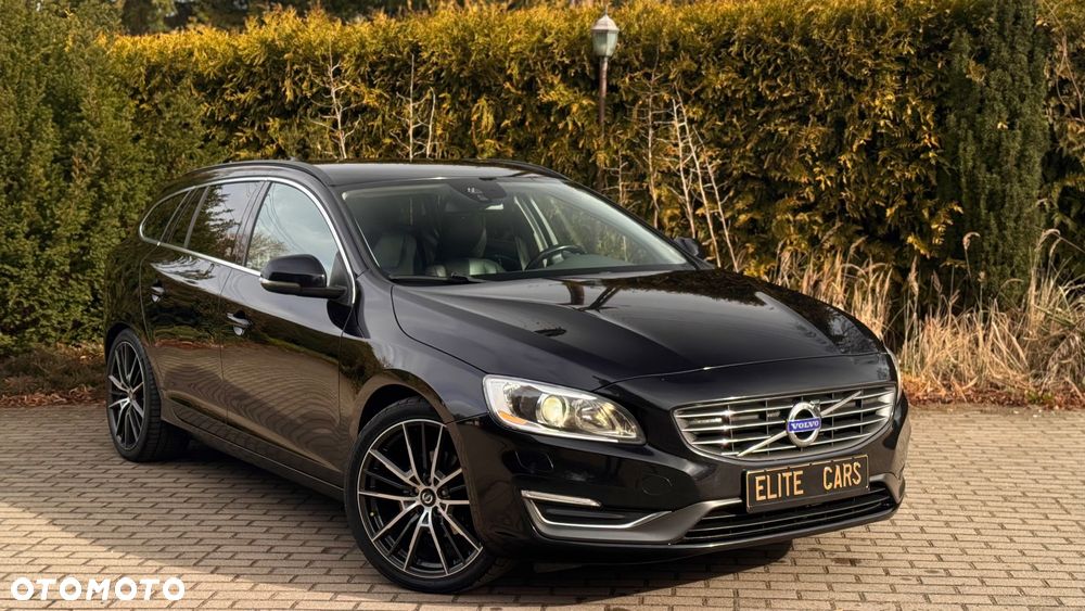 Volvo V60 D4 Geartronic Momentum - 13